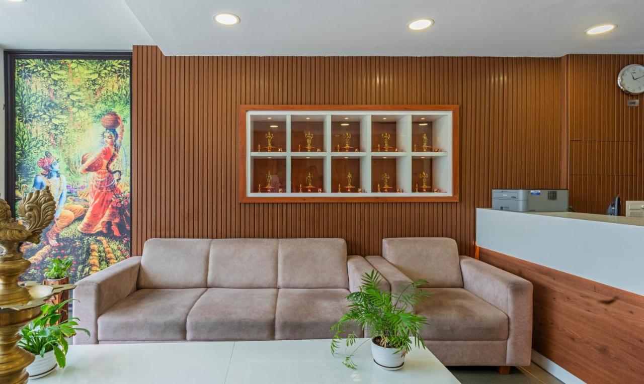 Отель Treebo Jp Residency Тривандрум Экстерьер фото