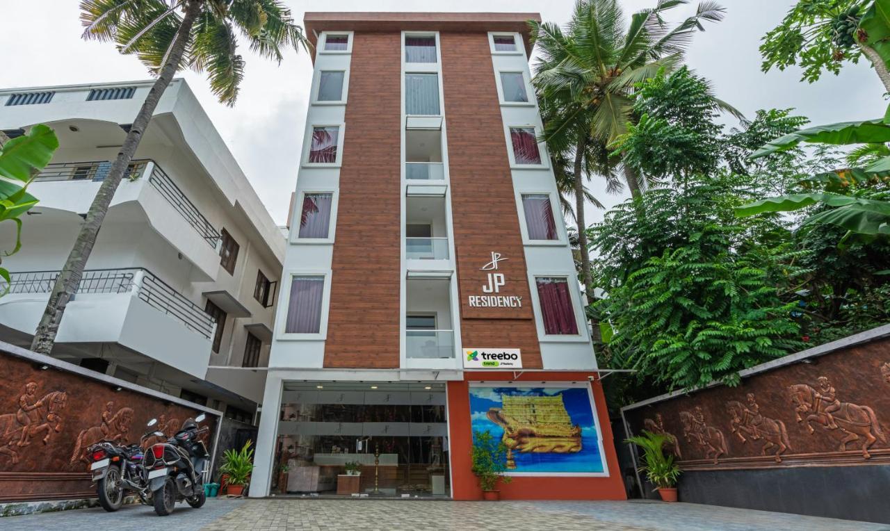Отель Treebo Jp Residency Тривандрум Экстерьер фото